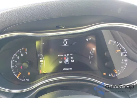 2021 Jeep Grand Cherokee Laredo E 4X4 из США, поврежденный, VIN 1C4RJFAG7MC594383